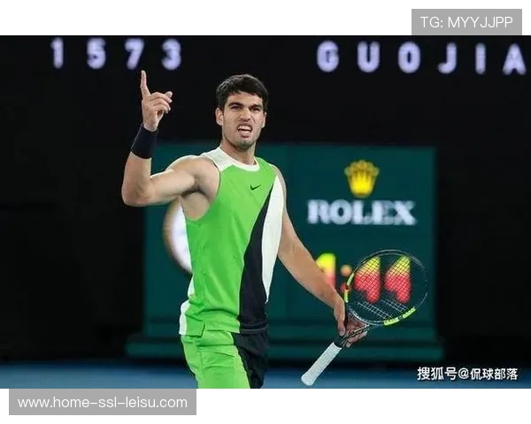 网球名将阿尔卡拉斯2026澳网夺冠，成就最年轻男单全满贯